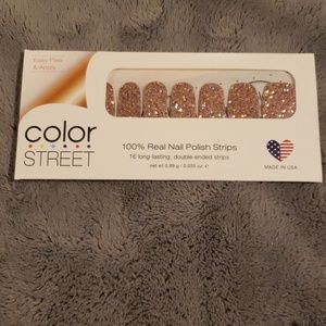 Color street nail strips
